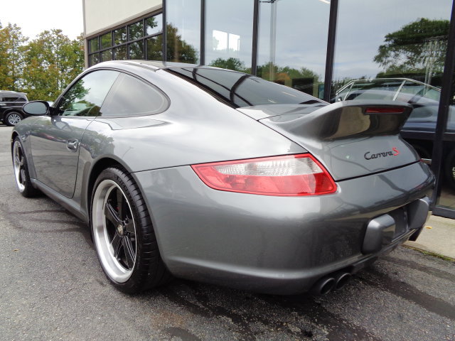 Used 2005 Porsche 911 Carrera S RWD image 7