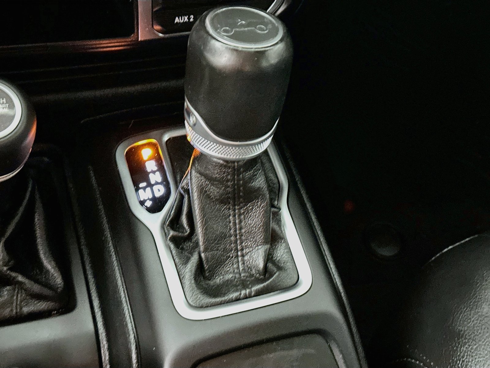 Used 2020 Jeep Wrangler Unlimited Sahara AWD/4WD image 16