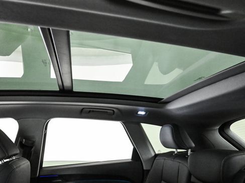 Certified 2025 Audi Q5 Premium Plus w/ Premium Plus image 20