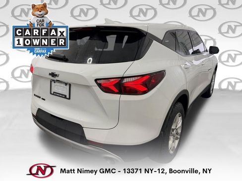 Used 2021 Chevrolet Blazer LT AWD/4WD image 2