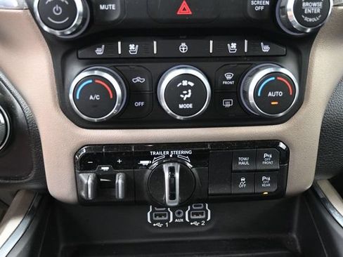 Used 2021 RAM 1500 Laramie AWD/4WD image 26