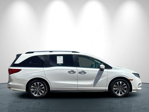 Used 2022 Honda Odyssey EX-L image 3