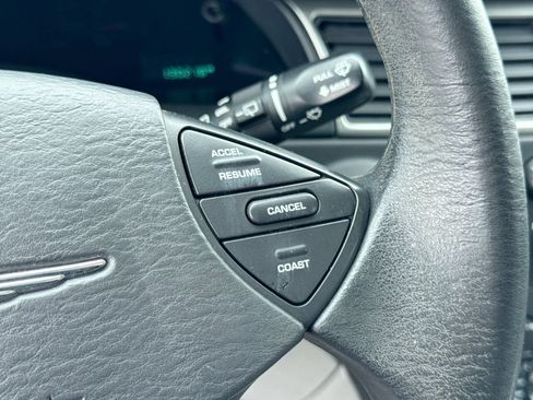 Used 2007 Chrysler Pacifica 2WD w/ Cargo Convenience Group image 24