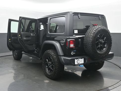 Used 2024 Jeep Wrangler Unlimited AWD/4WD image 54