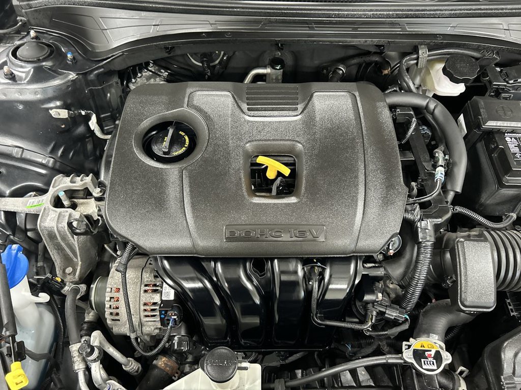 Certified 2023 Kia Forte LXS w/ LXS Technology Package FWD image 23