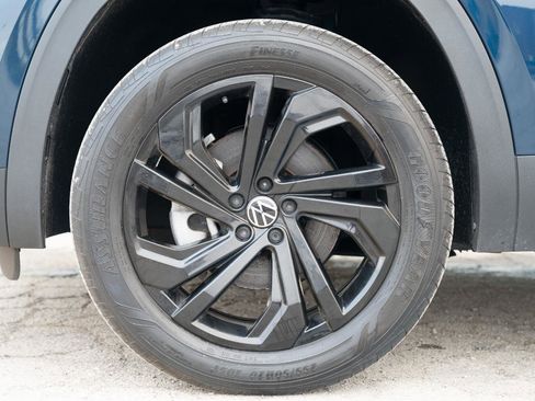 Used 2022 Volkswagen Atlas SE image 9