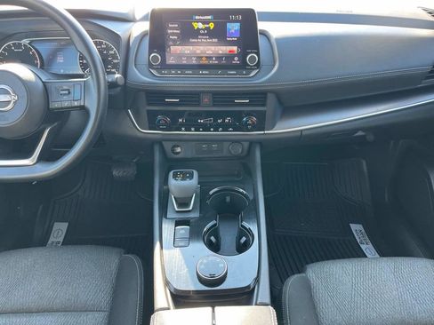 Certified 2024 Nissan Rogue SV image 22