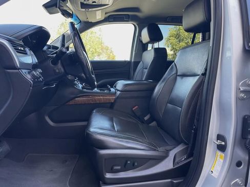 Used 2019 Chevrolet Tahoe Premier w/ RST 6.2L Performance Edition image 15