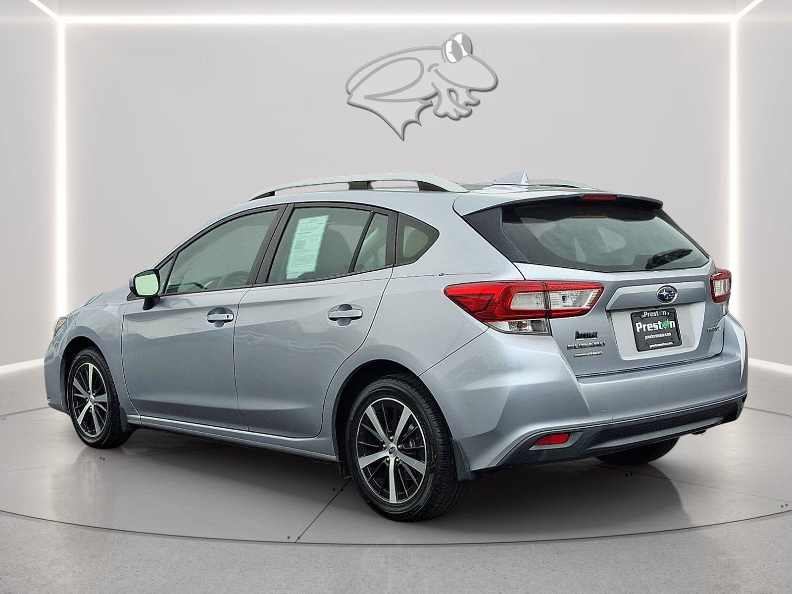 Used 2019 Subaru Impreza 2.0i Premium AWD/4WD image 2