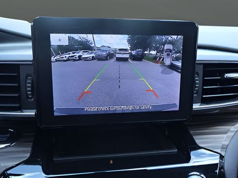 Used 2023 Ford Explorer Limited RWD image 28