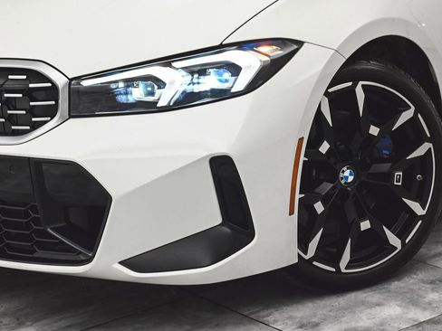 Used 2025 BMW M340i xDrive AWD/4WD image 42