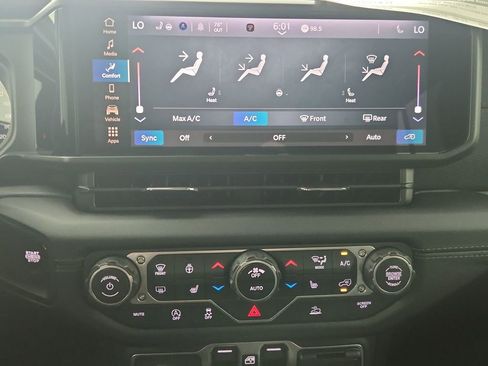 New 2025 Jeep Wrangler Rubicon image 26