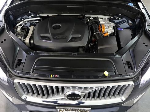 Used 2024 Volvo XC90 T8 Ultimate w/ Protection Package Premier AWD/4WD image 42