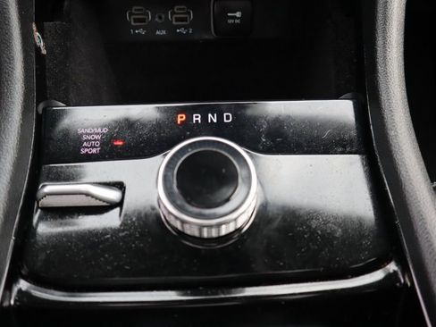 Used 2022 Jeep Grand Cherokee L Limited AWD/4WD image 24