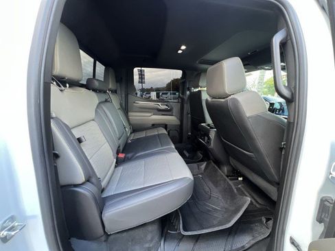 Used 2023 Chevrolet Silverado 1500 ZR2 w/ Technology Package image 26