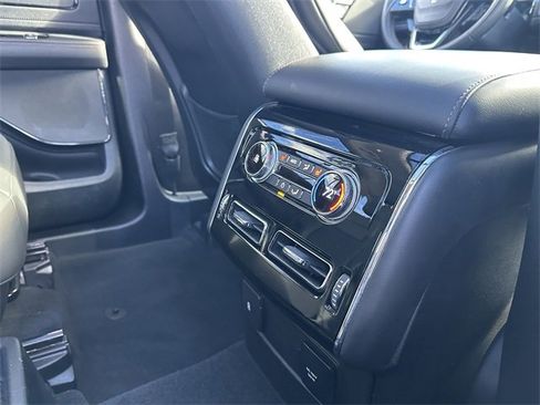 Certified 2023 Lincoln Aviator AWD w/ Premium Package image 30