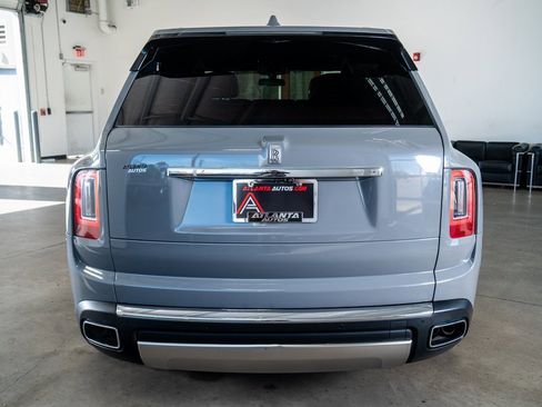 Used 2022 Rolls-Royce Cullinan image 7