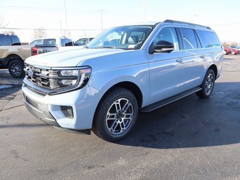 New 2026 Ford Expedition Max Active image 11