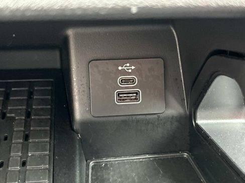 Certified 2025 Ford Ranger Raptor AWD/4WD image 34