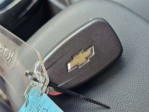Used 2024 Chevrolet Trax ACTIV FWD image 31
