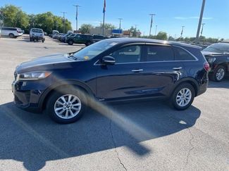 Used 2020 Kia Sorento LX AWD/4WD video 2
