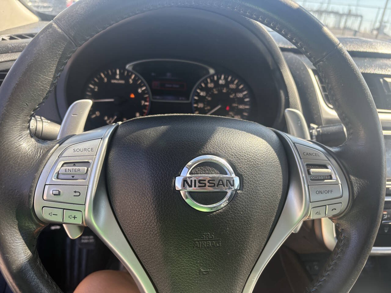 Used 2017 Nissan Altima 2.5 SR FWD image 18