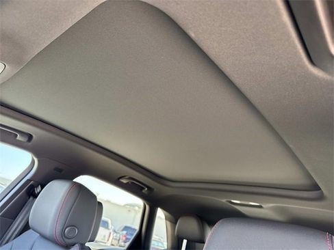 Certified 2025 Audi Q3 2.0T Premium Plus w/ Premium Plus Package image 23