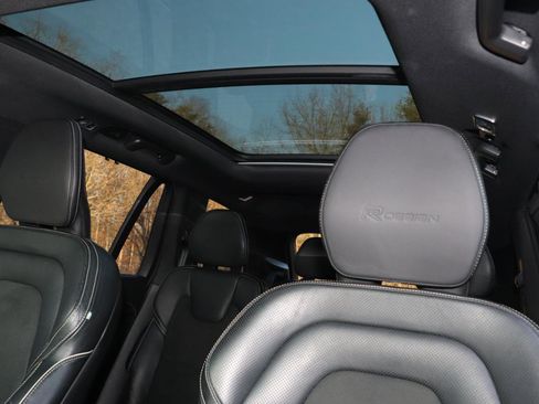 Used 2019 Volvo XC90 T6 R-Design w/ Advanced Package image 32