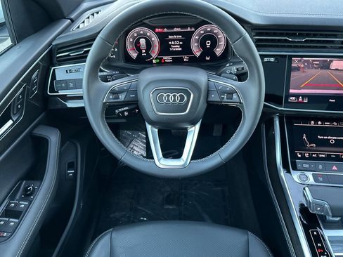Used 2024 Audi Q8 Premium Plus w/ Premium Plus Package image 13