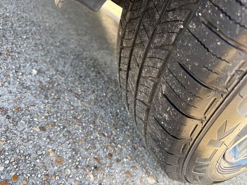 Used 2021 Honda CR-V EX image 9