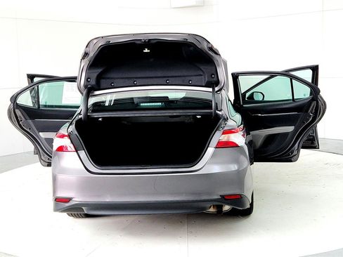 Certified 2020 Toyota Camry LE w/ Carpet Mat Package FWD image 11