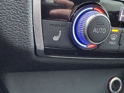 Used 2016 Audi A3 2.0T Premium image 13