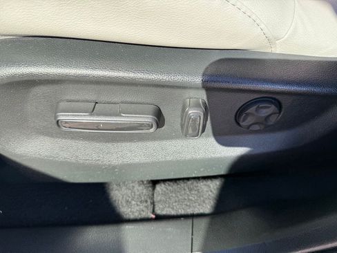 Used 2017 Honda CR-V EX-L image 20