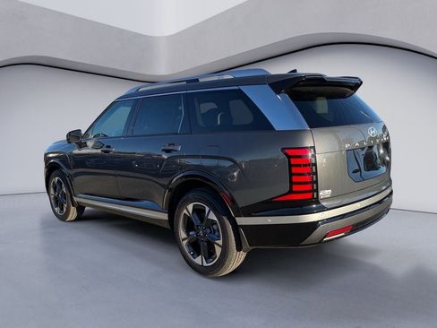 New 2026 Hyundai Palisade Limited image 3