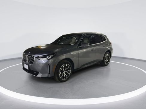 New 2026 BMW X3 xDrive30 w/ Premium Package image 4