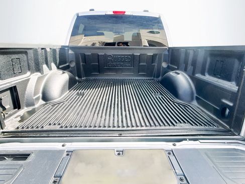 Certified 2023 Ford F150 XLT w/ Equipment Group 302A High image 31