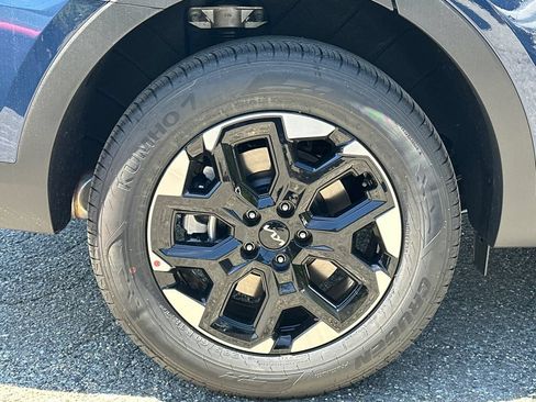 New 2026 Kia Sorento S AWD/4WD image 7