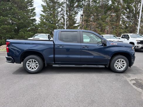 Used 2021 Chevrolet Silverado 1500 RST AWD/4WD image 11
