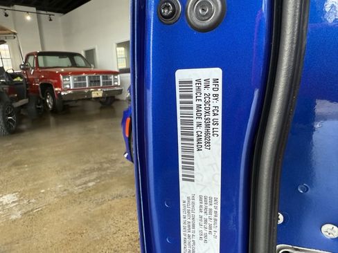 Used 2021 Dodge Charger SRT Hellcat image 40