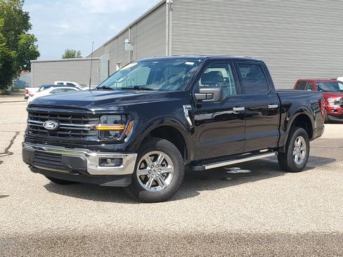 Used 2025 Ford F150 XLT w/ Equipment Group 301A Standard AWD/4WD image 29