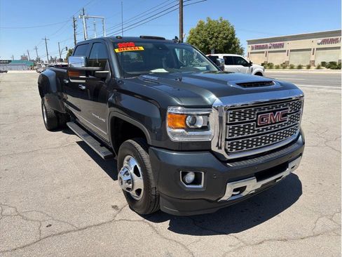 Used 2018 GMC Sierra 3500 Denali w/ Duramax Plus Package AWD/4WD image 3
