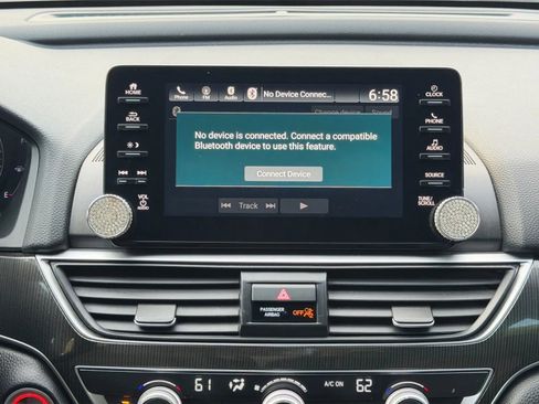 Used 2019 Honda Accord Sport image 21