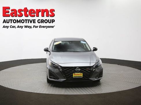Used 2023 Nissan Altima 2.5 SR FWD image 51