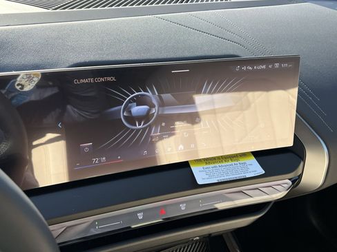 New 2026 BMW X3 xDrive30 w/ Premium Package image 18