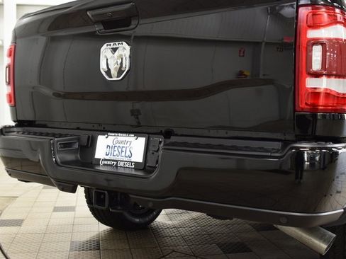 Used 2024 RAM 3500 Big Horn w/ Towing Technology Group image 17