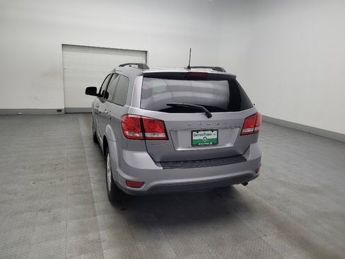Used 2019 Dodge Journey SE w/ Premium Group image 6