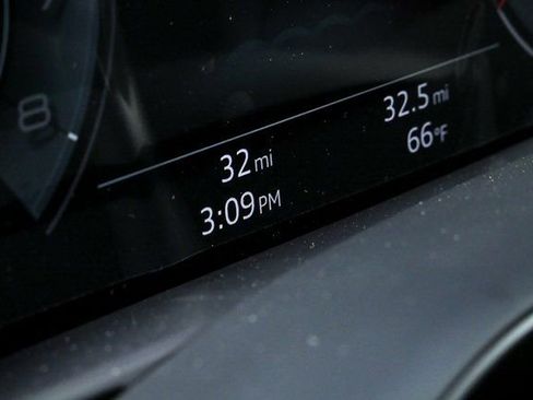 New 2026 Audi Q8 Prestige image 9