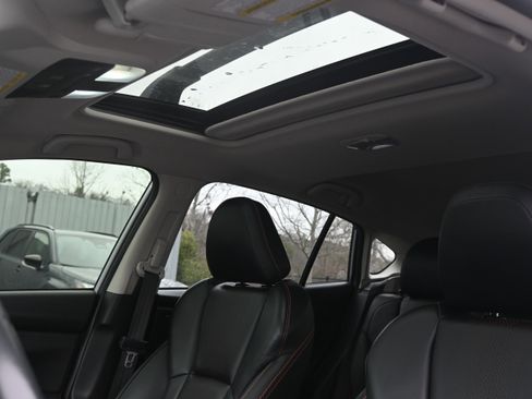 Used 2022 Subaru Crosstrek 2.5i Limited w/ Moonroof Package 2 image 18