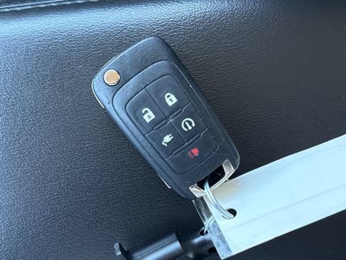 Used 2013 Chevrolet Volt Premium w/ Premium Trim Package FWD image 30