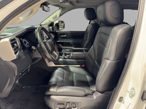 Used 2022 Toyota Tundra Limited w/ TRD Off-Road Package image 20